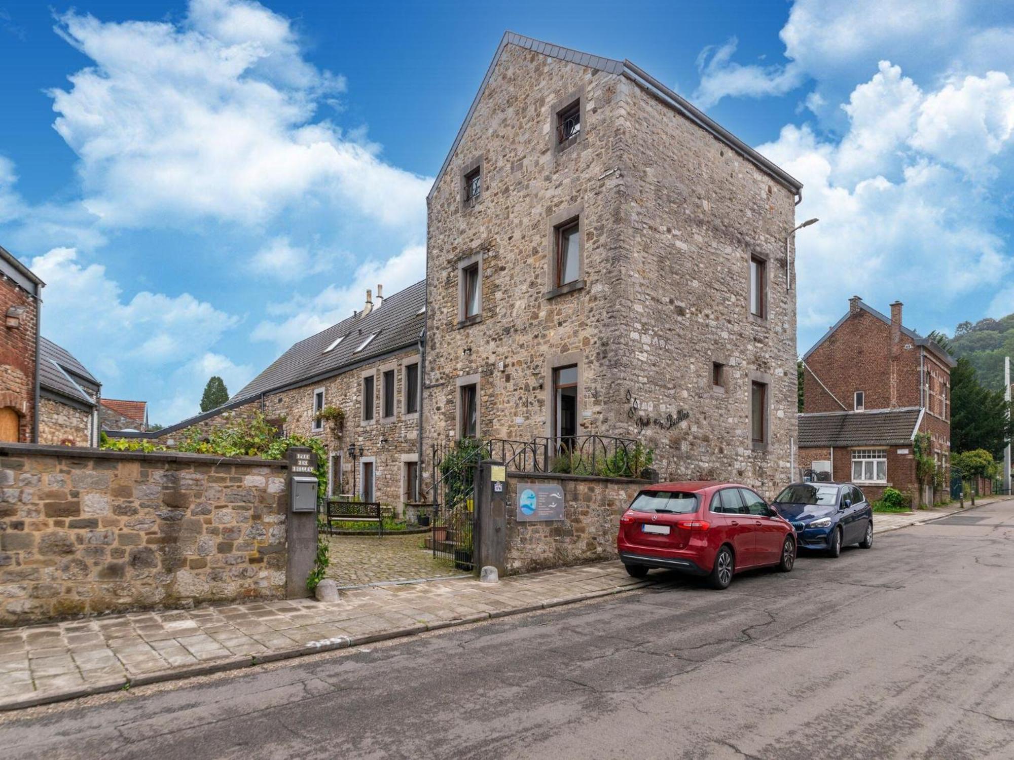 Stunning Home For 5 Adults With Indoor Pool Esneux Buitenkant foto